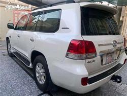 تۆیۆتا لاند کروزەر